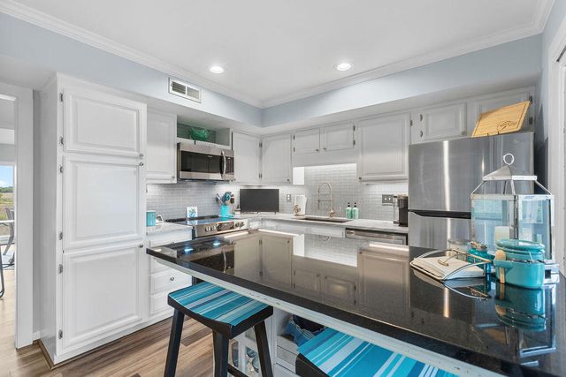 1512 Marsh Hvn, Seabrook Island, SC 29455