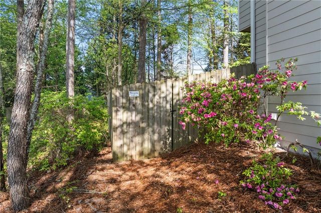 1035 Bridle Path Drive, Lawrenceville, GA 30045