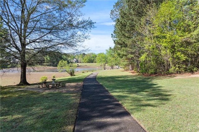 1035 Bridle Path Drive, Lawrenceville, GA 30045