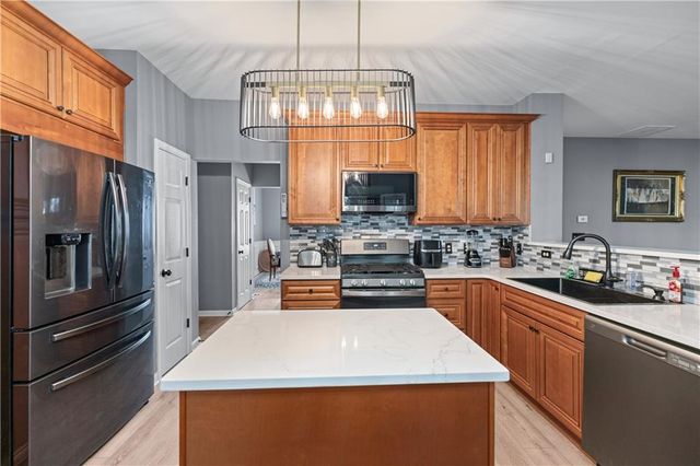 1035 Bridle Path Drive, Lawrenceville, GA 30045