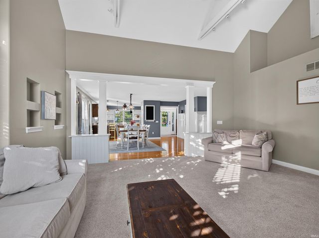 1927 Klehm Court, Fort Wayne, IN 46814