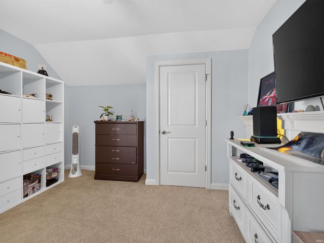 1927 Klehm Court, Fort Wayne, IN 46814
