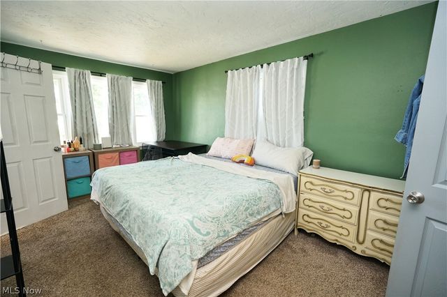 164 Brandtson Avenue, Elyria, OH 44035