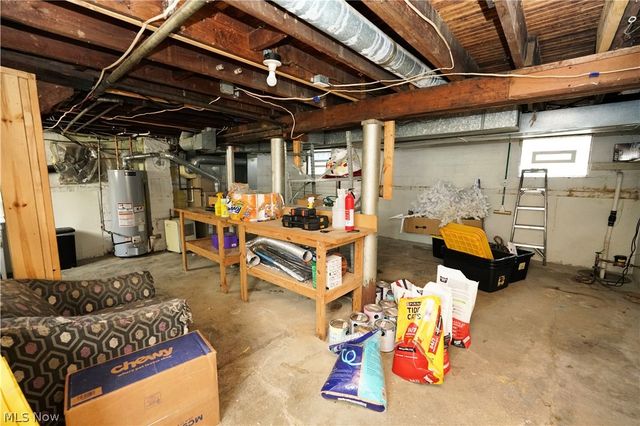 164 Brandtson Avenue, Elyria, OH 44035