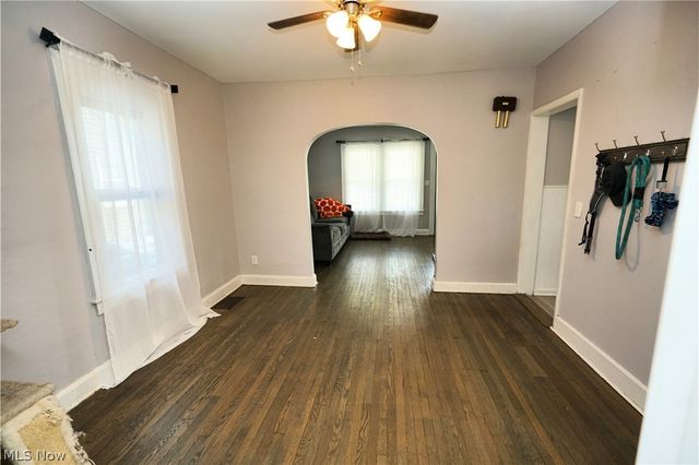 164 Brandtson Avenue, Elyria, OH 44035