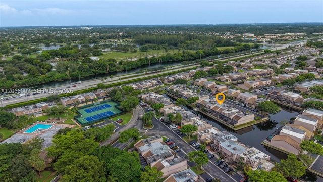 12316 NW 11th Ct, Pembroke Pines, FL 33026