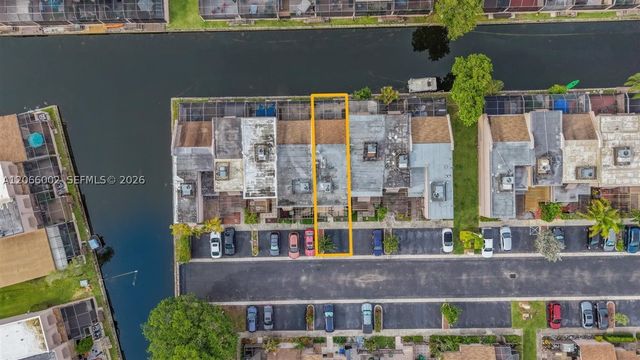 12316 NW 11th Ct, Pembroke Pines, FL 33026