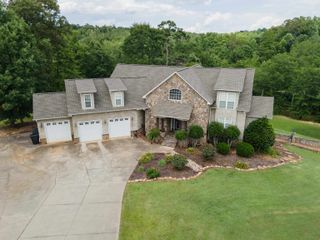 2650 Rainbow Lake Road, Inman, SC 29349