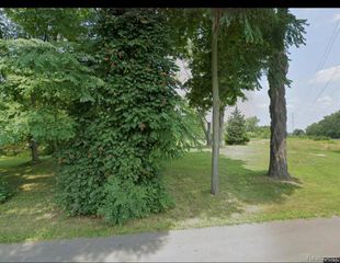 20710 N Superior Road, Taylor, MI 48180