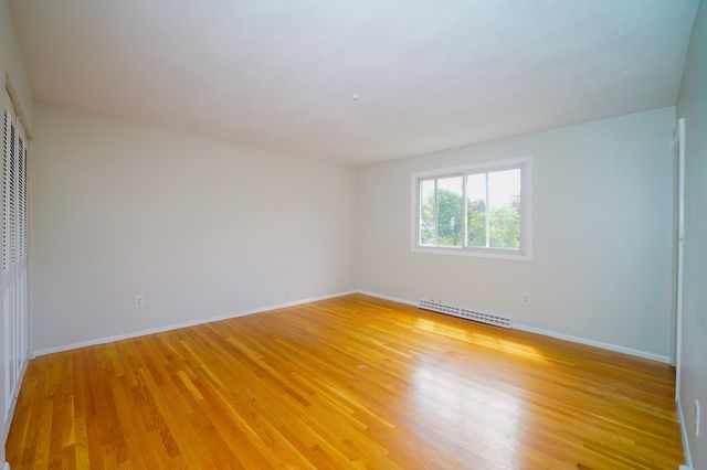 1274 Beacon 2, Newton, MA 02468