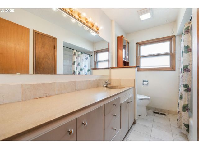 3623 Ne 67TH Ave, Portland, OR 97213