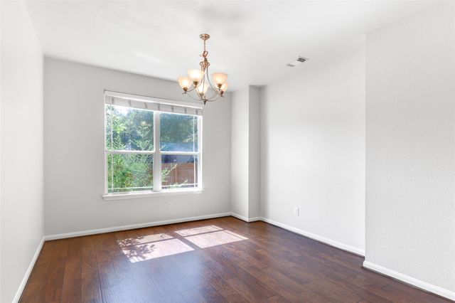 800 S Frontier LN, Cedar Park, TX 78613