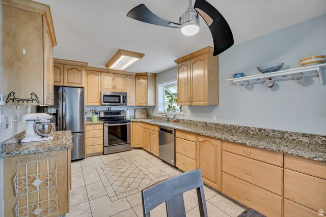 1656 E PAULISTA WAY, Sandy, UT 84093