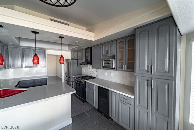 906 Sitting Bull Drive, Henderson, NV 89014