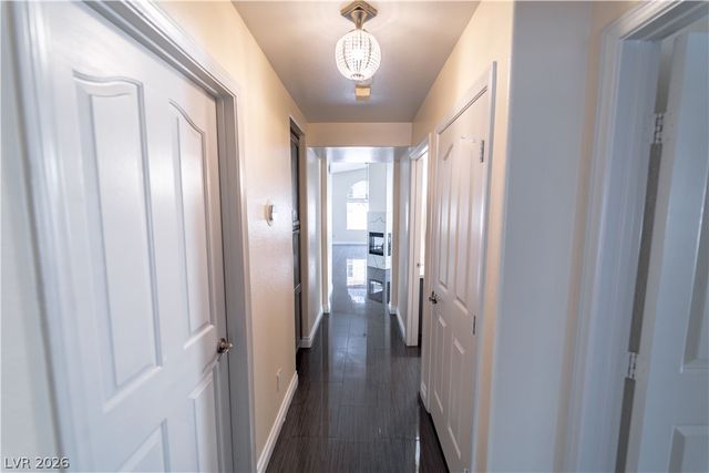 906 Sitting Bull Drive, Henderson, NV 89014