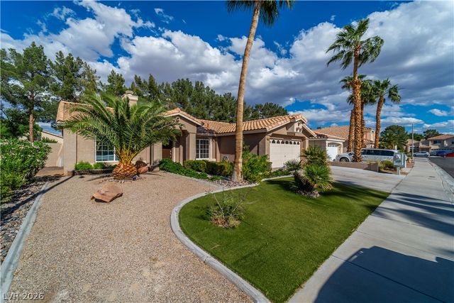 906 Sitting Bull Drive, Henderson, NV 89014