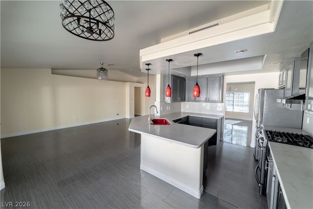 906 Sitting Bull Drive, Henderson, NV 89014