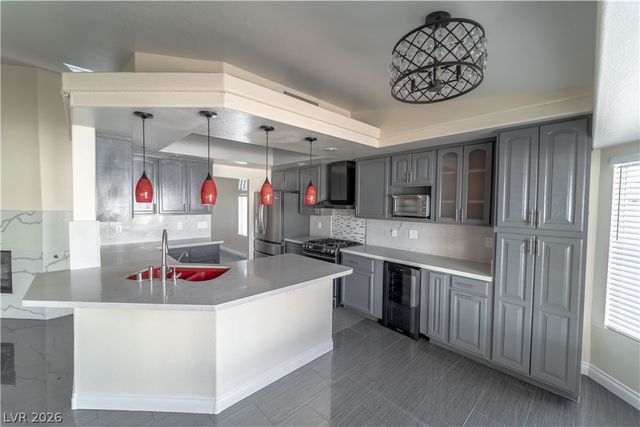 906 Sitting Bull Drive, Henderson, NV 89014