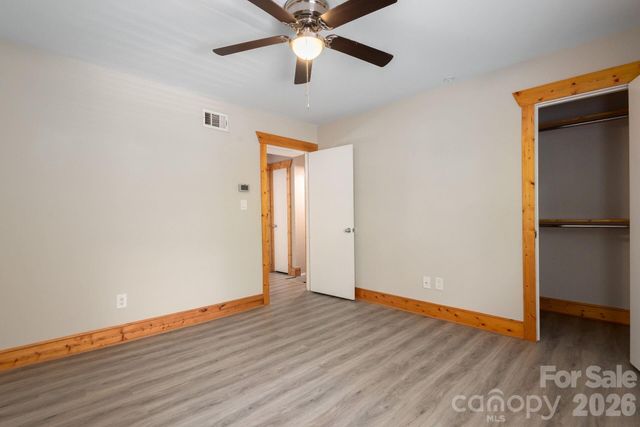 636 Chipley Avenue 8, Charlotte, NC 28205