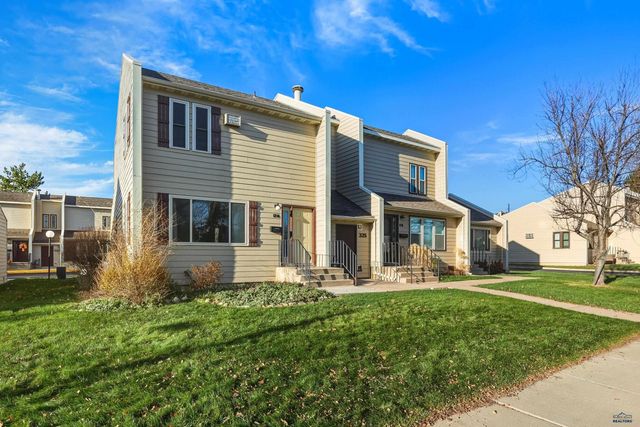 325 S CANYON RD, Rapid City, SD 57702