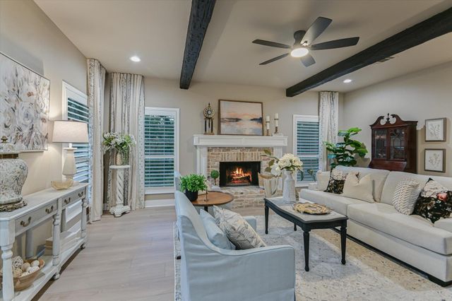 335 Deer Creek DR, San Marcos, TX 78666