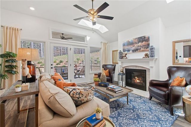 1307 Cedarcrest Boulevard, Acworth, GA 30101