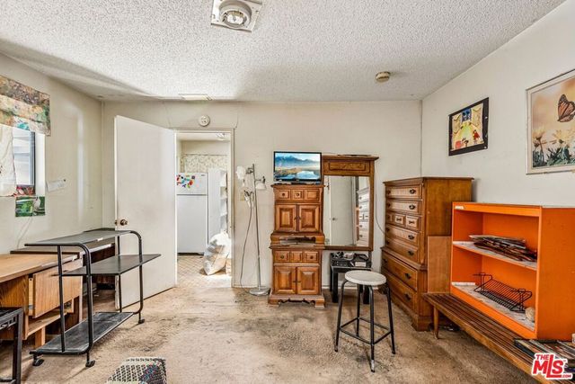 11257 Greenlawn Avenue, Culver City, CA 90230