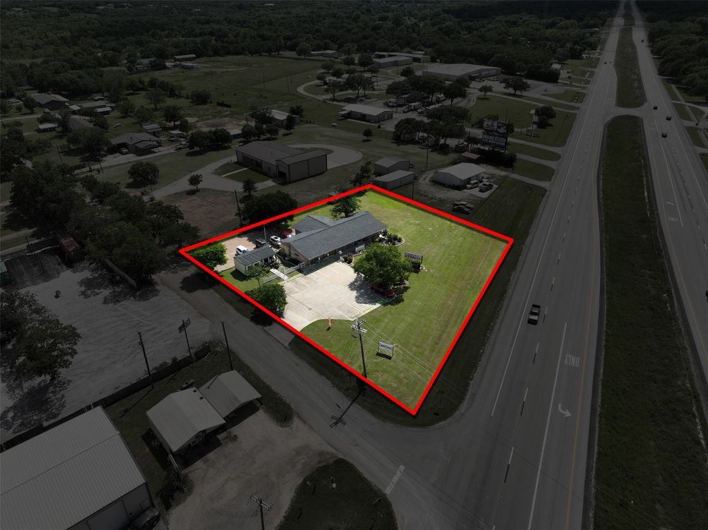 5236 E Highway 67, Alvarado, TX 76009