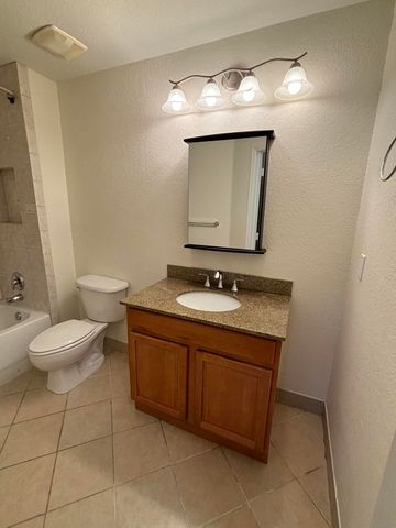 12577 Westhampton Circle, Wellington, FL 33414