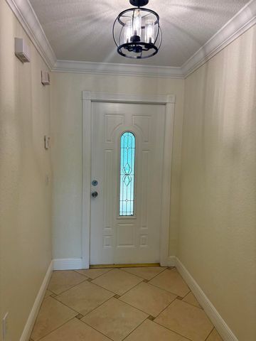 12577 Westhampton Circle, Wellington, FL 33414