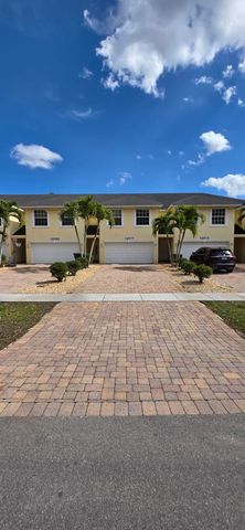 12577 Westhampton Circle, Wellington, FL 33414