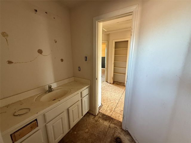 5210 Benton Drive, Pasadena, TX 77504