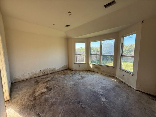 5210 Benton Drive, Pasadena, TX 77504