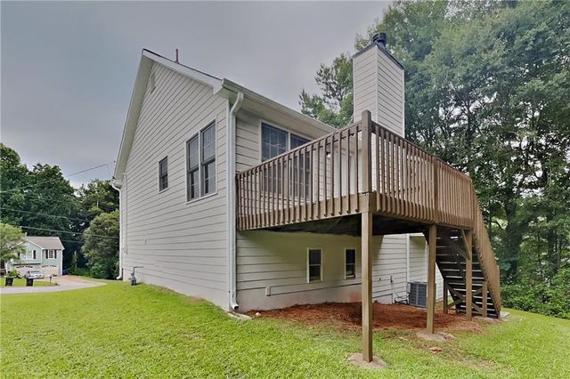 170 Sterling Drive, Powder Springs, GA 30127