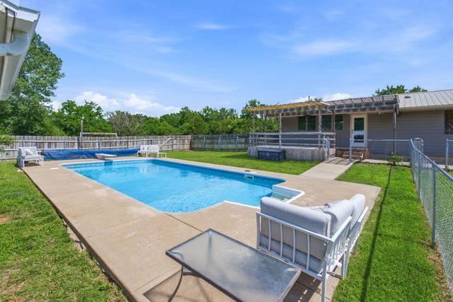 12218 SW 130th St, Augusta, KS 67010