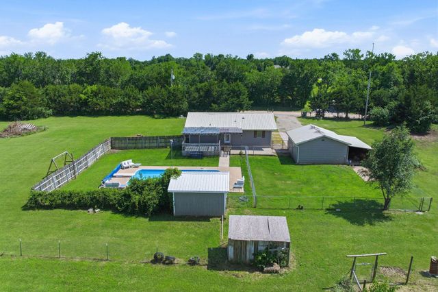 12218 SW 130th St, Augusta, KS 67010