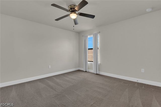3943 Black Eagle LN, Fort Myers, FL 33966