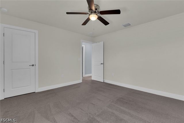3943 Black Eagle LN, Fort Myers, FL 33966