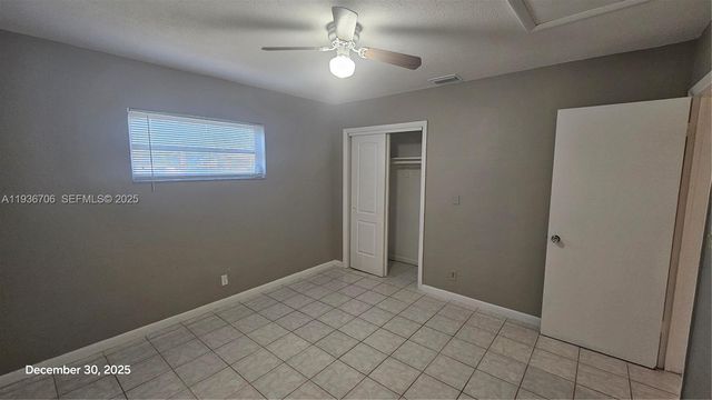 5030 SW 26th Ave 1, Dania Beach, FL 33312