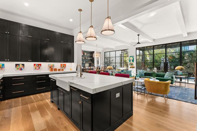 2203 Greenlee DR, Austin, TX 78703