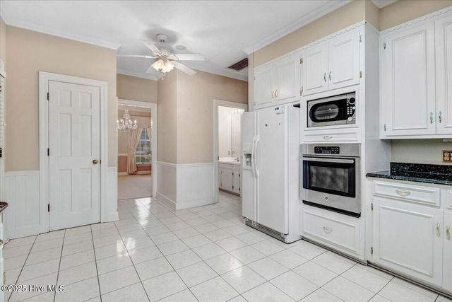 702 Hillcrest Drive, Mount Olive, NC 28365