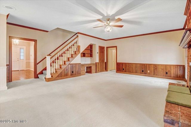 702 Hillcrest Drive, Mount Olive, NC 28365