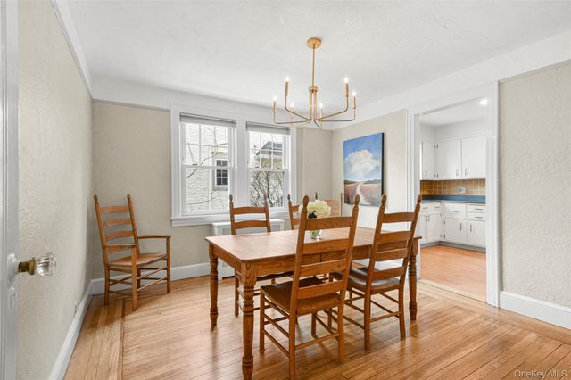 6 Shadow Lane, Larchmont, NY 10538