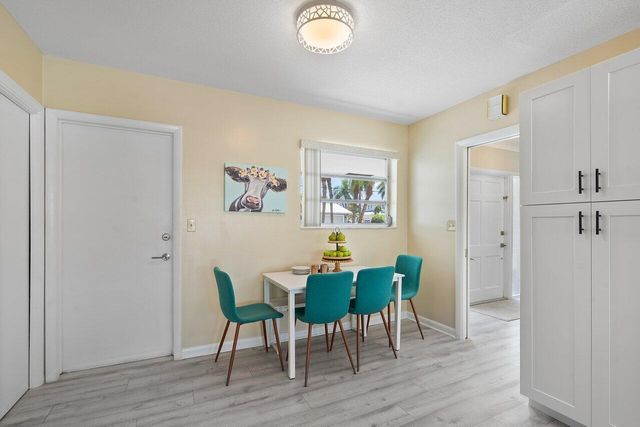 2767 Spanish River Road, Boca Raton, FL 33432