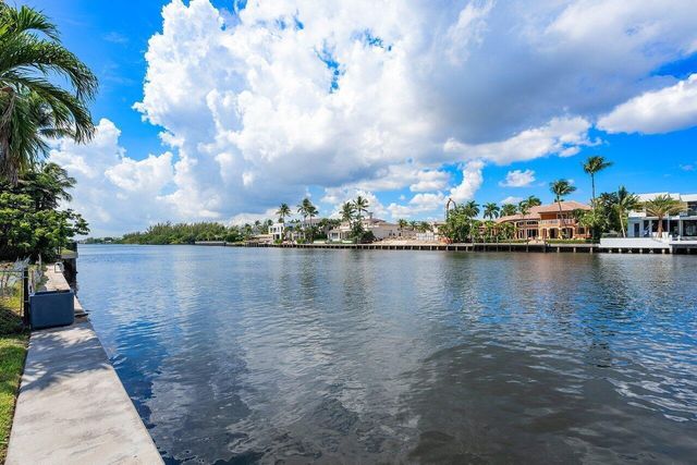 2767 Spanish River Road, Boca Raton, FL 33432