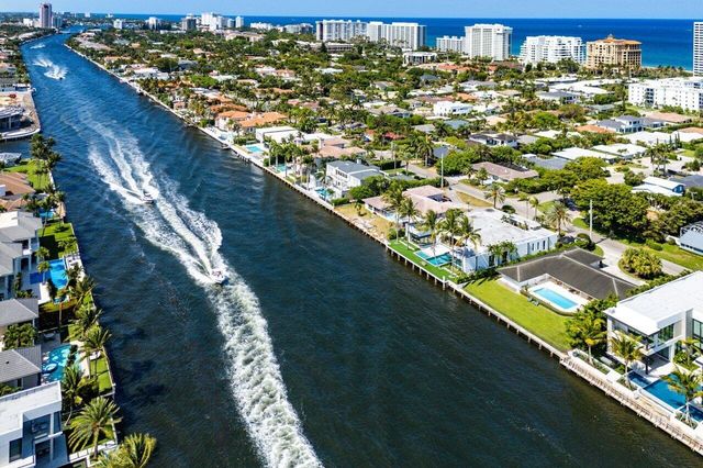 2767 Spanish River Road, Boca Raton, FL 33432