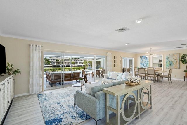 2767 Spanish River Road, Boca Raton, FL 33432
