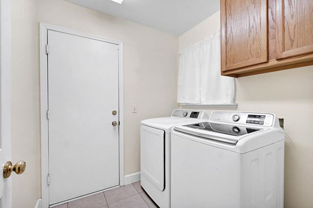 1742 Cromwell Avenue, Clovis, CA 93611
