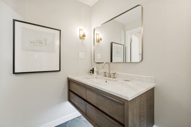 6933 Delrose Drive, Dallas, TX 75214