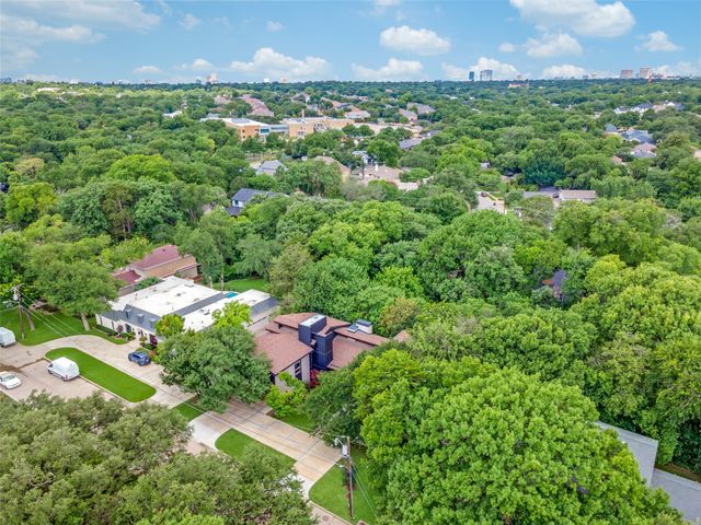 6933 Delrose Drive, Dallas, TX 75214